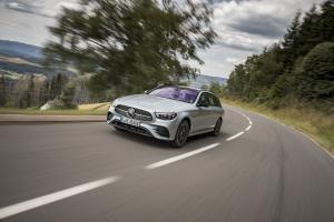 Mercedes-Benz E300 de 4Matic AMG Line Estate 2020 года  (WW)